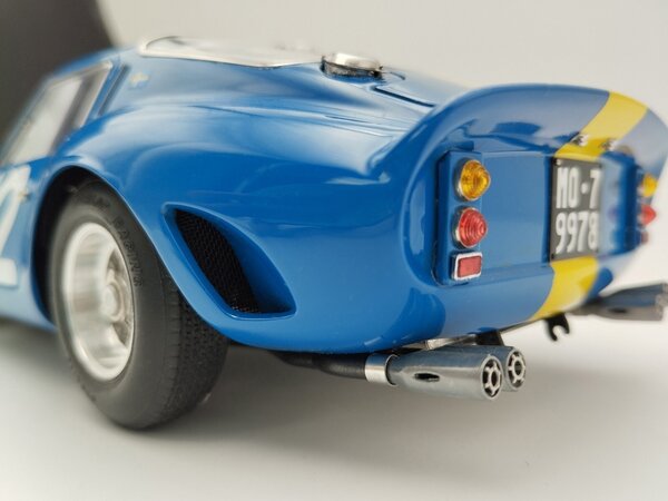 Ferrari Ferrari 250 GTO #112 Targa Florio (Sicily) 1964 - 1:18 - CMC