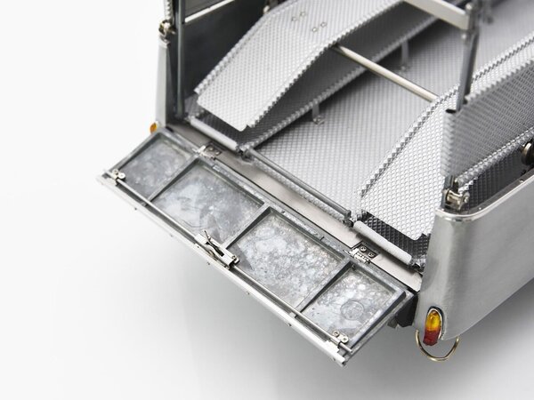 Fiat Fiat 642RN2 Truck Bartoletti Ferrari Car Transporter (Raw Metal) 1957 - 1:18 - CMC Fiat Fiat 642RN2 Truck Bartoletti Ferrari Car Transporter (Raw Metal) 1957 - 1:18 - CMC