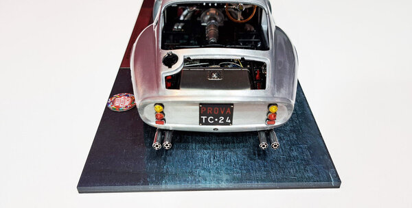 Ferrari Ferrari 250 GTO RHD 1962/1964 Special Model Techno Classica 2024 - 1:18 - CMC