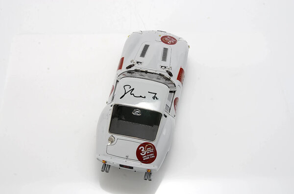 Ferrari Ferrari 250 GTO 30th Anniversary of CMC (Signature by CEO CMC Mrs.Jia)  - 1:18 - CMC