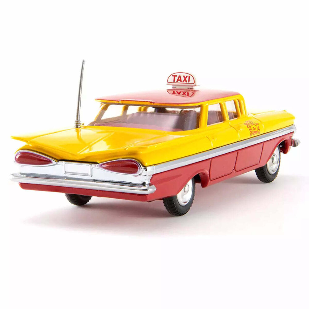 Chevrolet Chevrolet Taxi Cab 1965 - 1:50 - Corgi