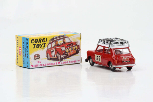 Mini Mini Cooper S #117 + Roof Rack + 2 Spare Tires Winner Rally Monte Carlo 1967 - 1:43 - Corgi Mini Mini Cooper S #117 + Roof Rack + 2 Spare Tires Winner Rally Monte Carlo 1967 - 1:43 - Corgi