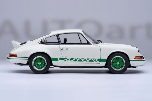 Porsche Porsche 911 Carrera RS 2.7 - 1:18 - AUTOart Porsche Porsche 911 Carrera RS 2.7 - 1:18 - AUTOart