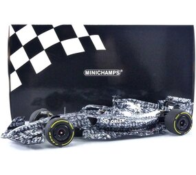Formule 1 Alfa Romeo F1 Team Orlen C42 (G. Zhou) Testing Barcelona 2022 - 1:18 - Minichamps