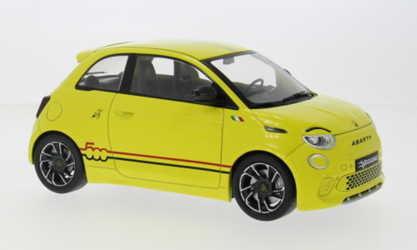 Fiat Fiat 500e Abarth 2024 - 1:18 - IXO Models Fiat Fiat 500e Abarth 2024 - 1:18 - IXO Models