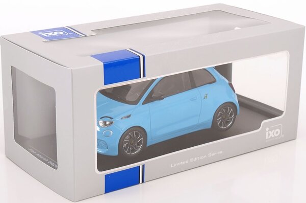 Fiat Fiat 500e Abarth 2024 - 1:18 - IXO Models Fiat Fiat 500e Abarth 2024 - 1:18 - IXO Models