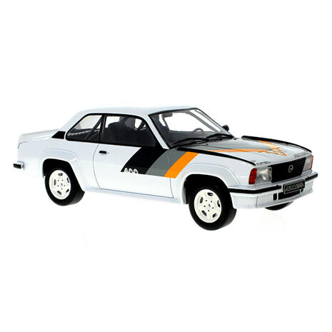 Opel Opel Ascona B 400 1982 - 1:18 - IXO Models Opel Opel Ascona B 400 1982 - 1:18 - IXO Models