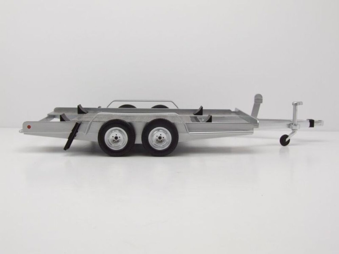 Trailer Trailer 2 Axle Car Transporter - 1:18 - IXO Models Trailer Trailer 2 Axle Car Transporter - 1:18 - IXO Models