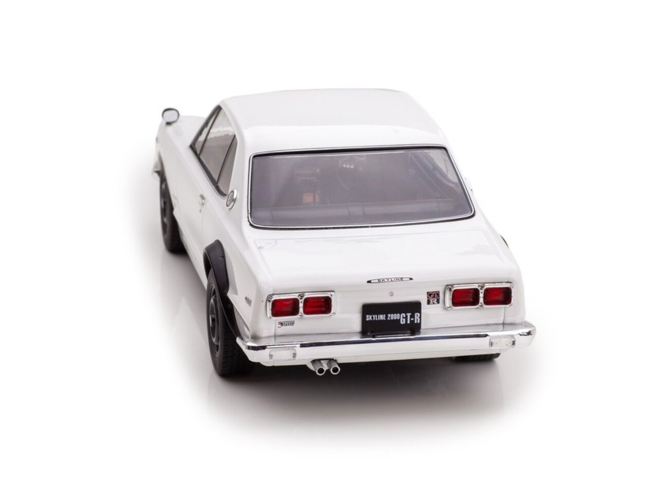 Nissan Nissan Skyline 2000 GT-R KPGC10 - 1:18 - Triple 9 Collection Nissan Nissan Skyline 2000 GT-R KPGC10 - 1:18 - Triple 9 Collection
