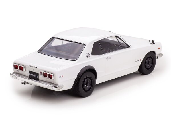 Nissan Nissan Skyline 2000 GT-R KPGC10 - 1:18 - Triple 9 Collection Nissan Nissan Skyline 2000 GT-R KPGC10 - 1:18 - Triple 9 Collection