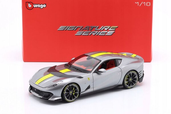 Ferrari Ferrari 812 Competizione - 1:18 - Bburago (Signature Series)
