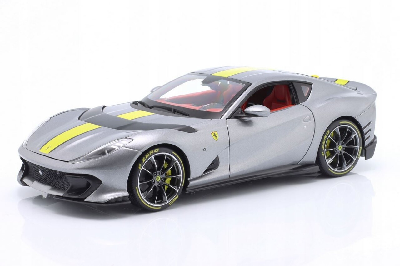 Ferrari Ferrari 812 Competizione - 1:18 - Bburago (Signature Series)