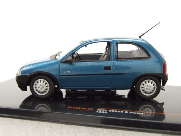 Opel Opel Corsa B Swing 1995 - 1:43 - IXO Models Opel Opel Corsa B Swing 1995 - 1:43 - IXO Models