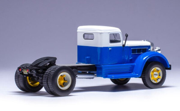 Federal Federal 45 M Tractor 4x2 1946 - 1:43 - IXO Models