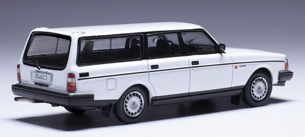 Volvo Volvo 240 GL 1988 - 1:43 - IXO Model Volvo Volvo 240 GL 1988 - 1:43 - IXO Model
