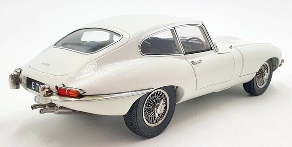 Jaguar Jaguar E Type RHD 3.8L MKI 1961 - 1:18 - Kyosho Jaguar Jaguar E Type RHD 3.8L MKI 1961 - 1:18 - Kyosho