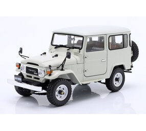 Toyota Toyota FJ40 Land Cruiser 1980 - 1:18 - Kyosho Toyota Toyota FJ40 Land Cruiser 1980 - 1:18 - Kyosho