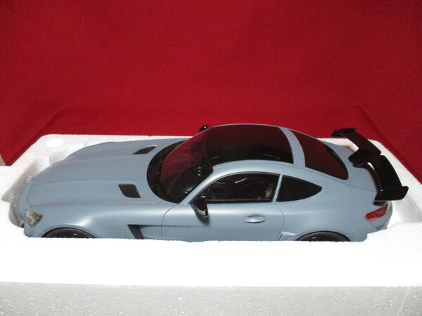 Mercedes-Benz Mercedes-Benz AMG GT FAB Design Areion 2018 - 1:18 - Kyosho / GT Spirit Mercedes-Benz Mercedes-Benz AMG GT FAB Design Areion 2018 - 1:18 - Kyosho / GT Spirit
