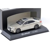 Lexus Lexus LS 460 'F Sport' - 1:43 - Kyosho Lexus Lexus LS 460 'F Sport' - 1:43 - Kyosho