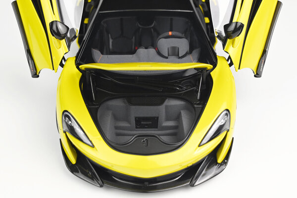 McLaren McLaren 600LT 2018 - 1:18 - LCD Models McLaren McLaren 600LT 2018 - 1:18 - LCD Models