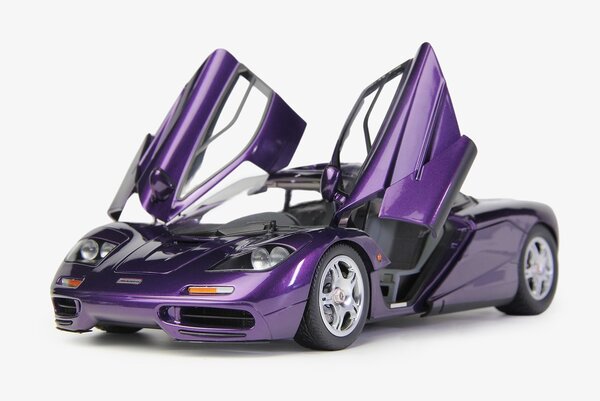 McLaren McLaren F-1 XP5 1993 - 1:18 - LCD Models McLaren McLaren F-1 XP5 1993 - 1:18 - LCD Models