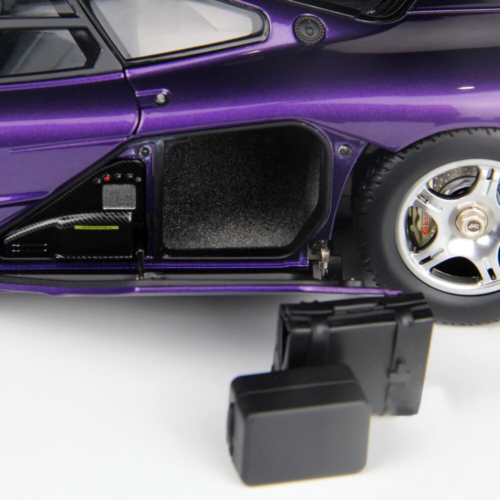 McLaren McLaren F-1 XP5 1993 - 1:18 - LCD Models McLaren McLaren F-1 XP5 1993 - 1:18 - LCD Models