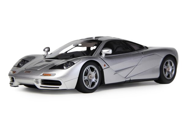 McLaren McLaren F-1 XP5 1993 - 1:18 - LCD Models McLaren McLaren F-1 XP5 1993 - 1:18 - LCD Models
