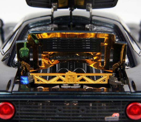 McLaren McLaren F-1 XP5 1993 - 1:18 - LCD Models McLaren McLaren F-1 XP5 1993 - 1:18 - LCD Models