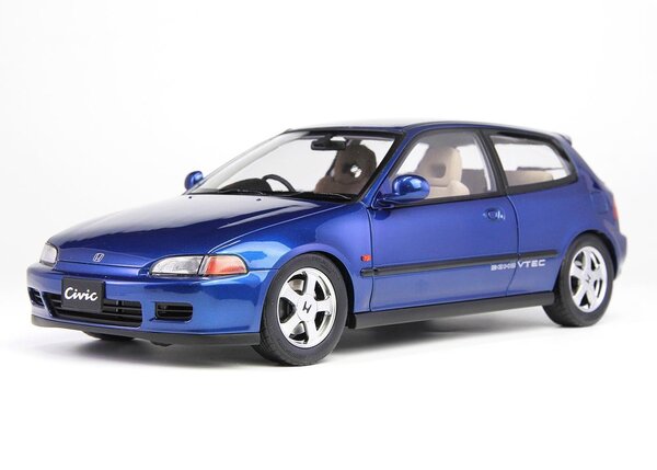 Honda Honda Civic SIR II EG6 VTEC 1993 + Lift + Keychain - 1:18 - LCD Model