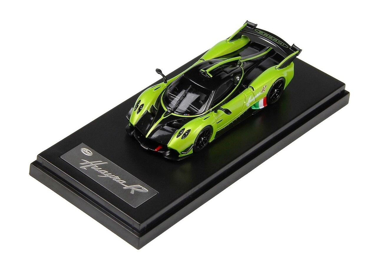 Pagani Pagani Huayra BC Roadster #20 2017 - 1:64 - LCD Model Pagani Pagani Huayra BC Roadster #20 2017 - 1:64 - LCD Model