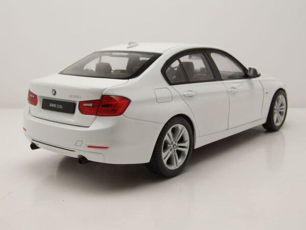 BMW BMW 3-Series  335i  2012 - 1:18 - Welly BMW BMW 3-Series  335i  2012 - 1:18 - Welly