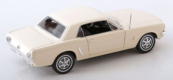 Ford Ford Mustang Coupe 1964 - 1:18 - Welly Ford Ford Mustang Coupe 1964 - 1:18 - Welly
