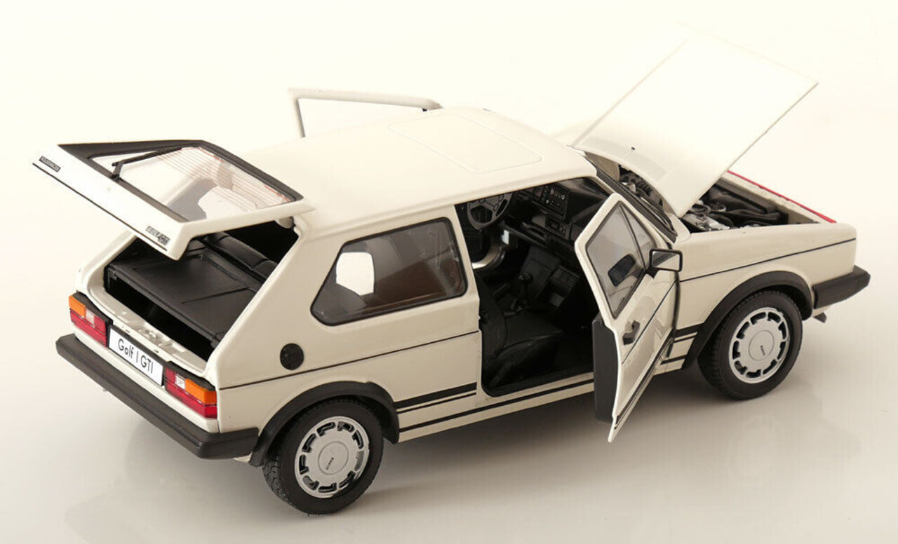 Volkswagen Volkswagen Golf I GTI 1983 - 1:18 - Welly Volkswagen Volkswagen Golf I GTI 1983 - 1:18 - Welly