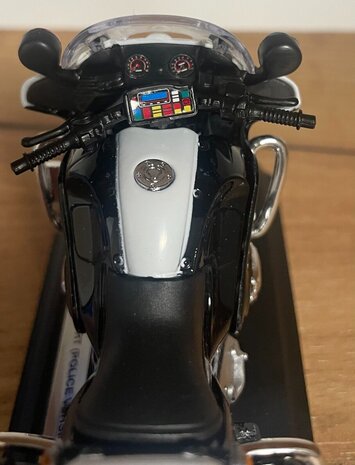 BMW BMW R1100 RT 'California Highway Patrol' - 1:18 - Welly BMW BMW R1100 RT 'California Highway Patrol' - 1:18 - Welly