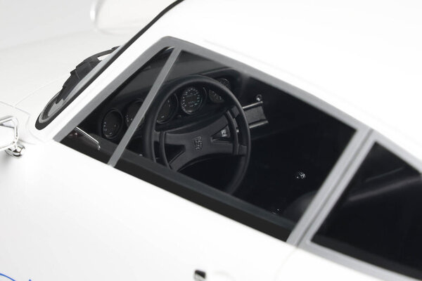 Porsche Porsche 911 2.7 RS - 1:12 - GT Spirit Porsche Porsche 911 2.7 RS - 1:12 - GT Spirit