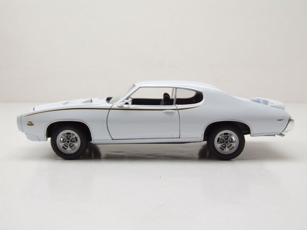 Pontiac Pontiac GTO 1969 - 1:24 - Welly Pontiac Pontiac GTO 1969 - 1:24 - Welly