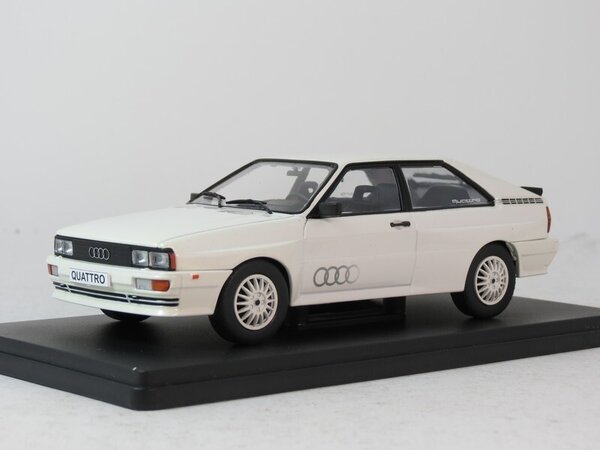 Audi Audi Quattro 1981 - 1:24 - Whitebox Audi Audi Quattro 1981 - 1:24 - Whitebox