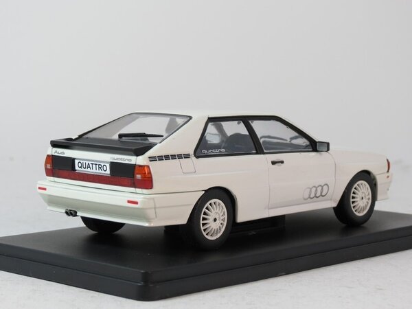 Audi Audi Quattro 1981 - 1:24 - Whitebox Audi Audi Quattro 1981 - 1:24 - Whitebox