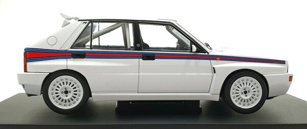 Lancia Lancia Delta Integrale 16V 1989 - 1:24 - Whitebox Lancia Lancia Delta Integrale 16V 1989 - 1:24 - Whitebox