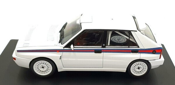 Lancia Lancia Delta Integrale 16V 1989 - 1:24 - Whitebox Lancia Lancia Delta Integrale 16V 1989 - 1:24 - Whitebox
