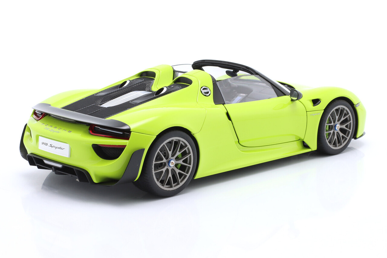 Porsche Porsche 918 Spyder Weissach Package - 1:18 - AUTOart Porsche Porsche 918 Spyder Weissach Package - 1:18 - AUTOart