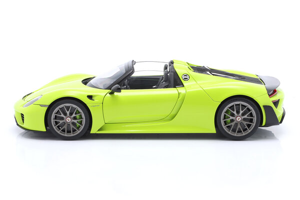 Porsche Porsche 918 Spyder Weissach Package - 1:18 - AUTOart Porsche Porsche 918 Spyder Weissach Package - 1:18 - AUTOart