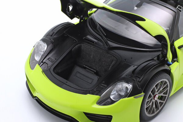 Porsche Porsche 918 Spyder Weissach Package - 1:18 - AUTOart Porsche Porsche 918 Spyder Weissach Package - 1:18 - AUTOart