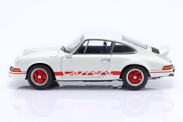Porsche Porsche 911 Carrera 2.7 RS 'The Circuit Wolf' - 1:18 - AUTOart Porsche Porsche 911 Carrera 2.7 RS 'The Circuit Wolf' - 1:18 - AUTOart