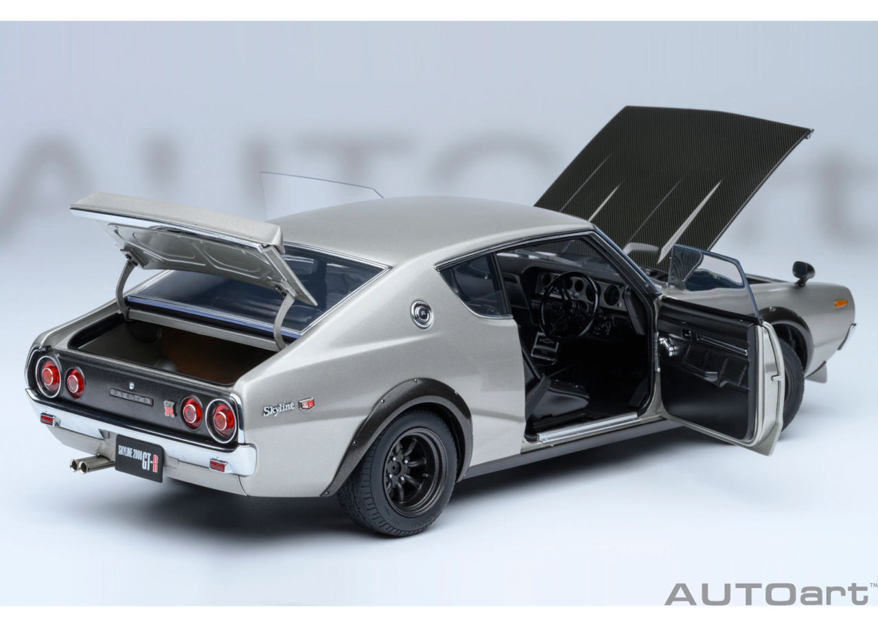 Nissan Nissan Skyline 2000GT-R Tuned Version 1973  - 1:18 - AUTOart Nissan Nissan Skyline 2000GT-R Tuned Version 1973  - 1:18 - AUTOart
