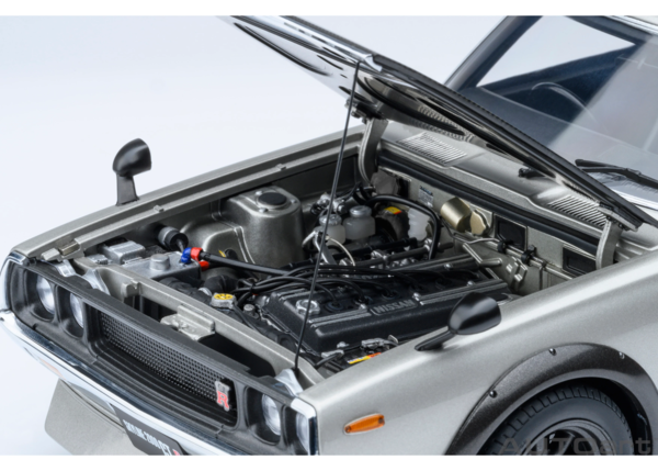Nissan Nissan Skyline 2000GT-R Tuned Version 1973  - 1:18 - AUTOart Nissan Nissan Skyline 2000GT-R Tuned Version 1973  - 1:18 - AUTOart