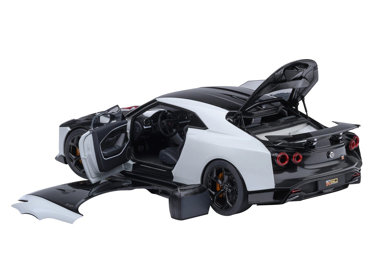 Nissan Nissan GT-R50 by ItalDesign 2021 - 1:18 - AUTOart Nissan Nissan GT-R50 by ItalDesign 2021 - 1:18 - AUTOart