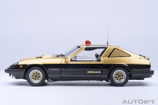 Nissan Nissan Fairlady Z Seibu-Keisatsu Super Z 1979 - 1:18 - AUTOart Nissan Nissan Fairlady Z Seibu-Keisatsu Super Z 1979 - 1:18 - AUTOart