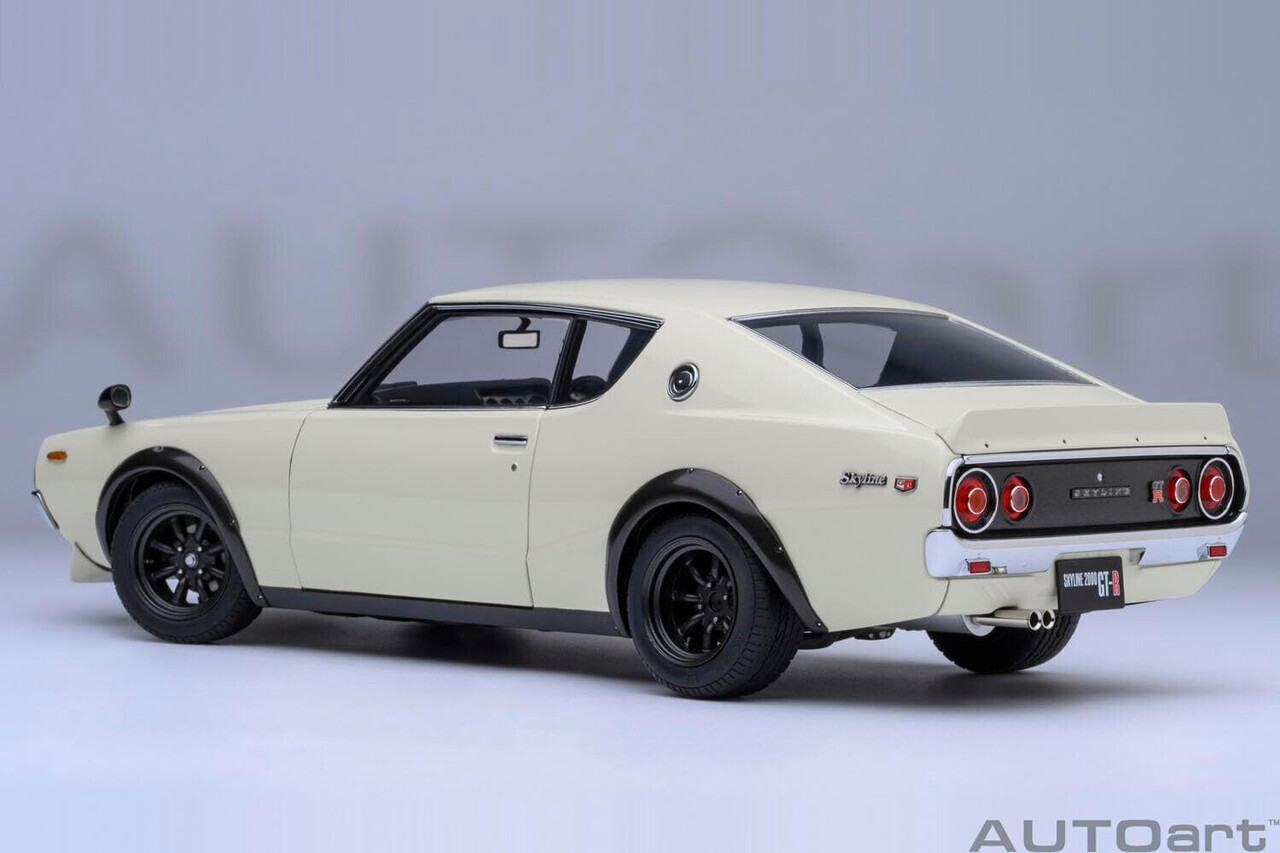 Nissan Nissan Skyline 2000GT-R Tuned Version 1973  - 1:18 - AUTOart Nissan Nissan Skyline 2000GT-R Tuned Version 1973  - 1:18 - AUTOart