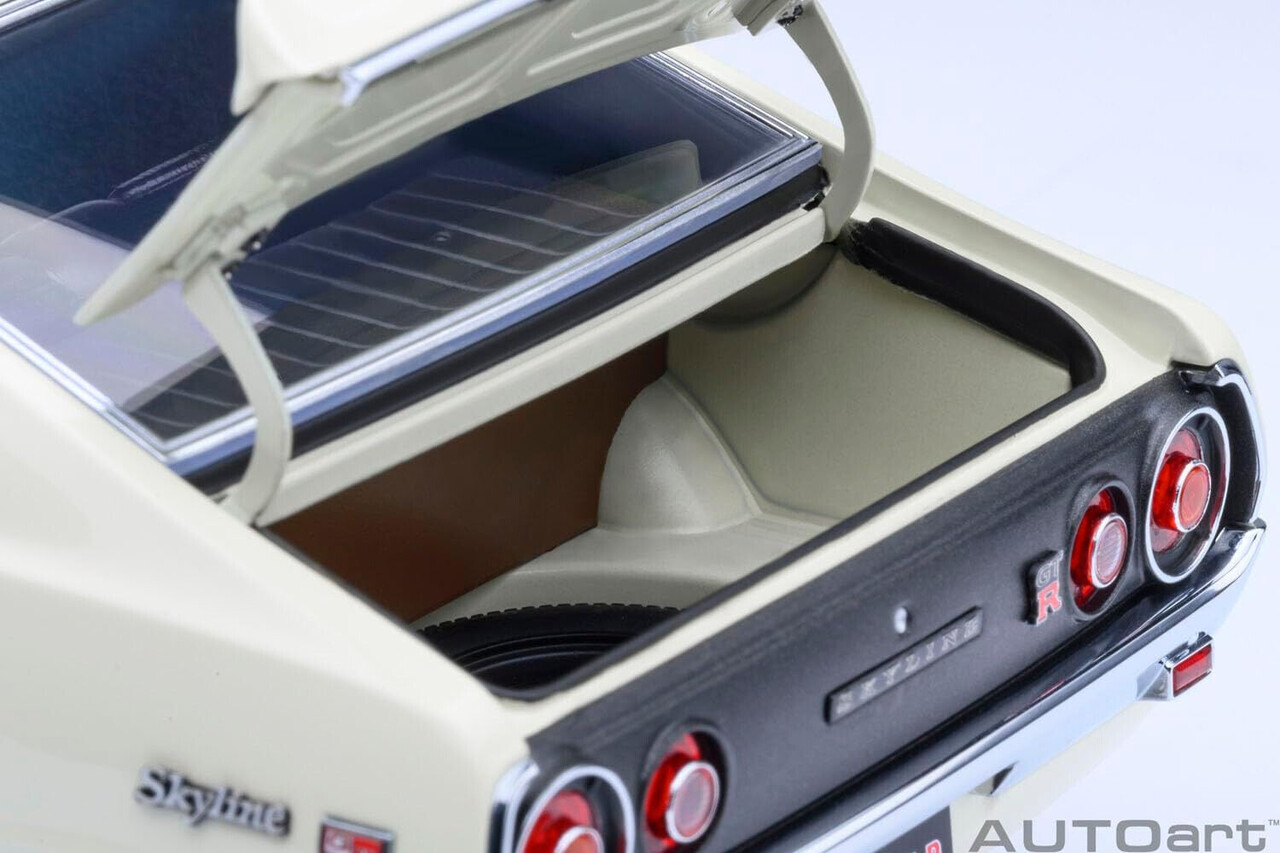 Nissan Nissan Skyline 2000GT-R Tuned Version 1973  - 1:18 - AUTOart Nissan Nissan Skyline 2000GT-R Tuned Version 1973  - 1:18 - AUTOart